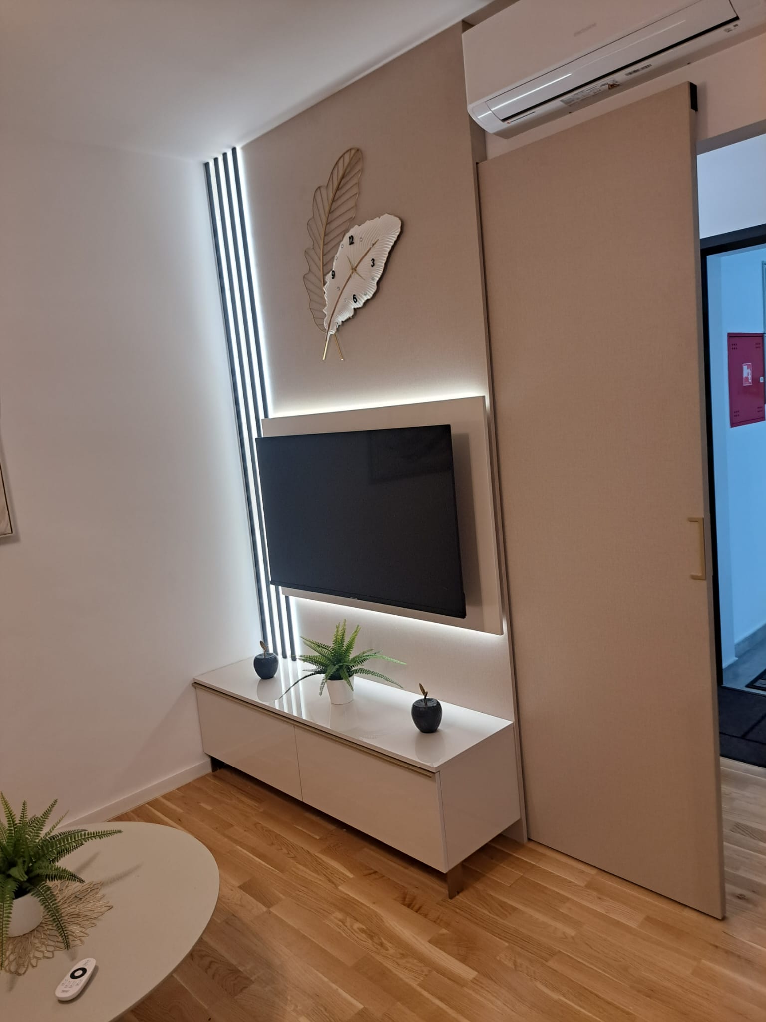 Dnevni boravak 6